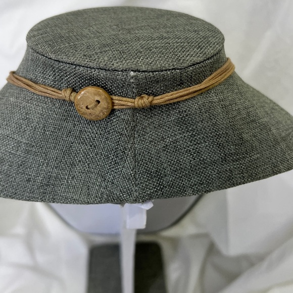 Layered Set of Two Vintage Necklaces, Multi Strand Beaded, Wooden 16” Inches - Picture 2 of 9